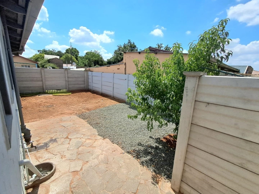 To Let 3 Bedroom Property for Rent in Generaal De Wet Free State